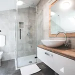 Todi With Private Heated Pool & Wellness