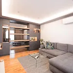 Todi With Private Heated Pool & Wellness Zára