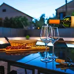 Villa Todi With Private Heated Pool & Wellness *
