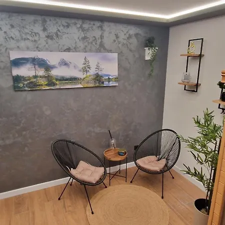 Todi With Private Heated Pool & Wellness