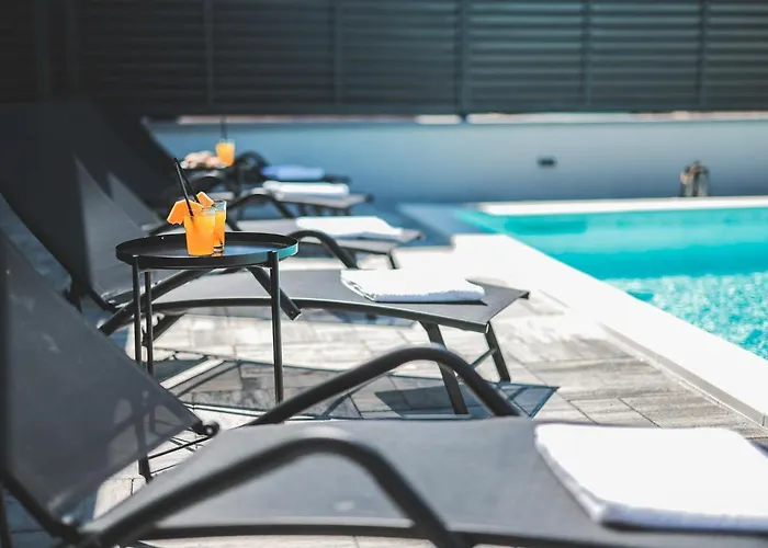 Todi With Private Heated Pool & Wellness Zadar